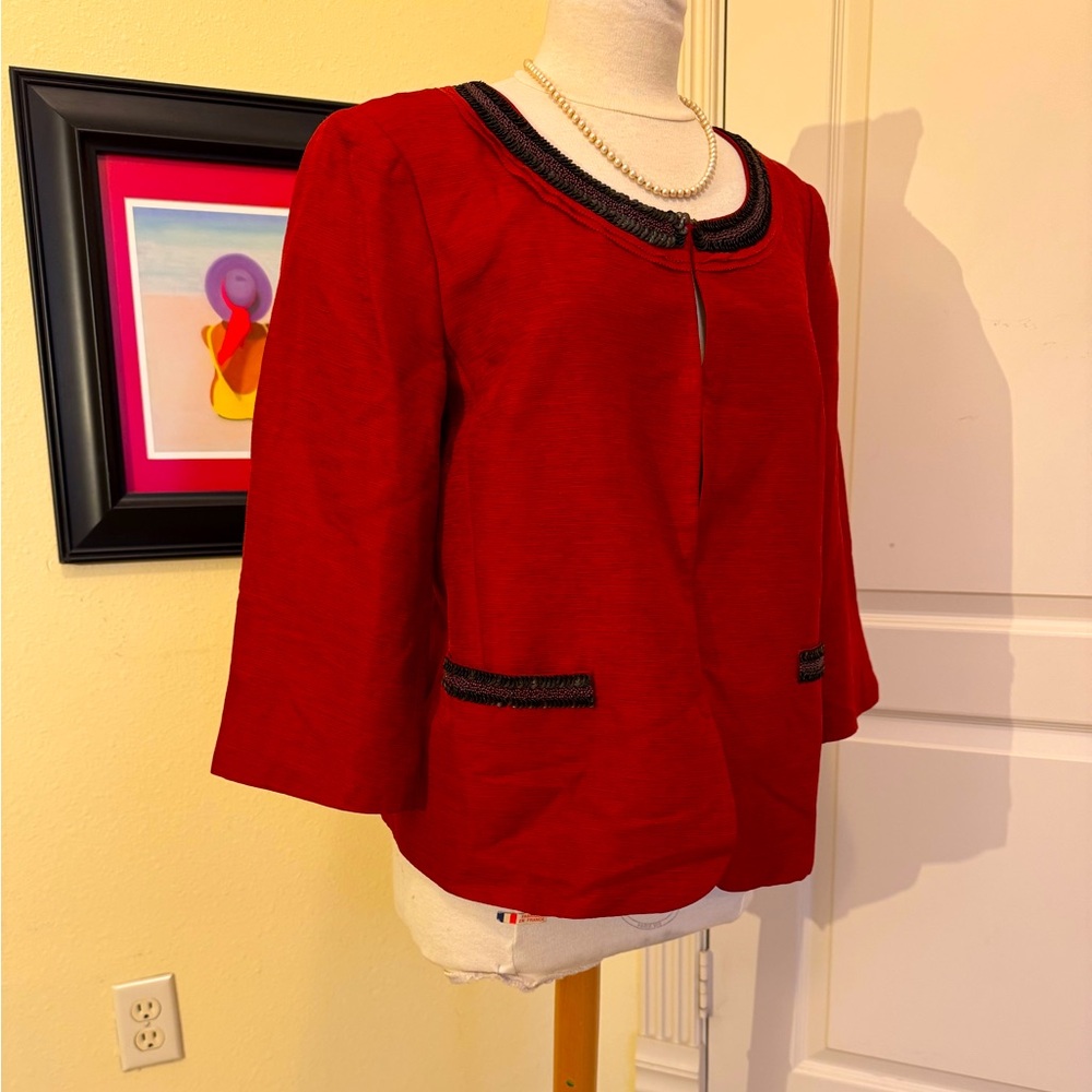 Anne Klein Cherry/ wine red silk&linen jacket. 
Size 12
